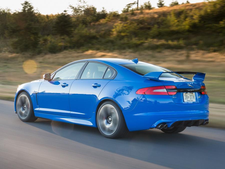  Jaguar XFR-S 2013 года  (US) (фото 9 из 16)